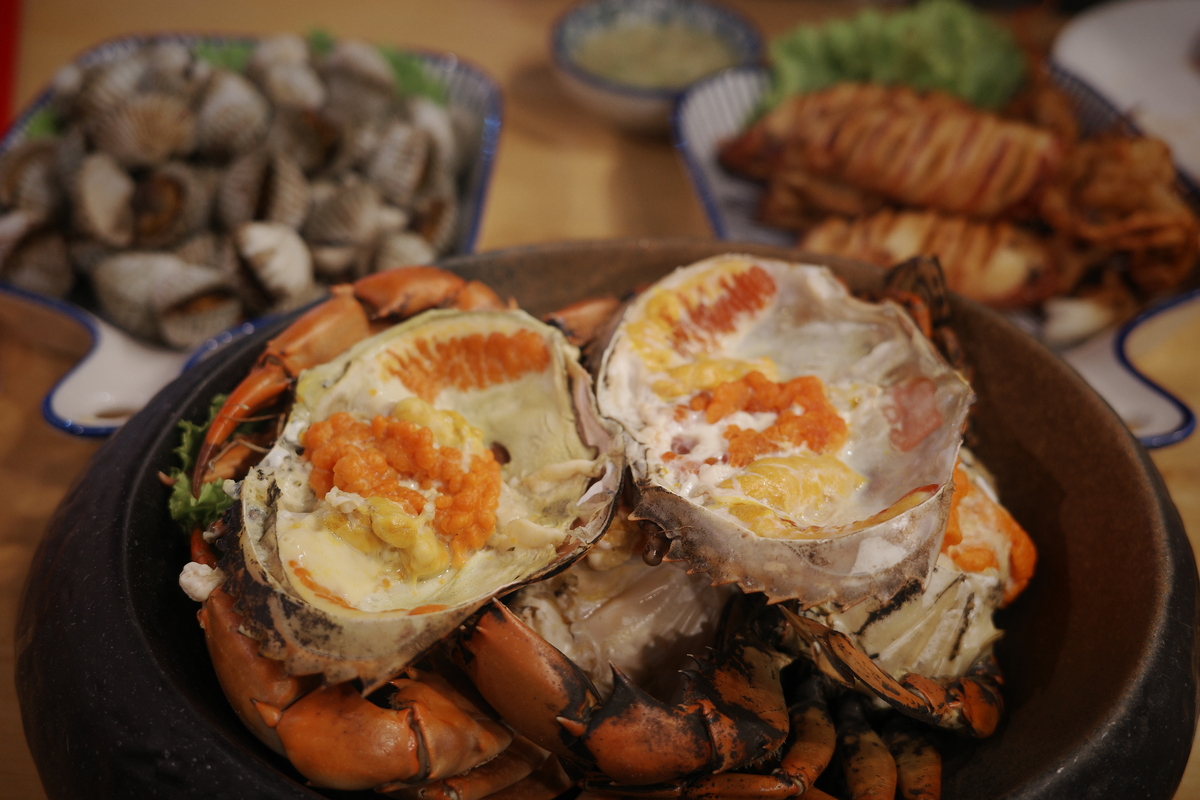 满是蟹黄的螃蟹